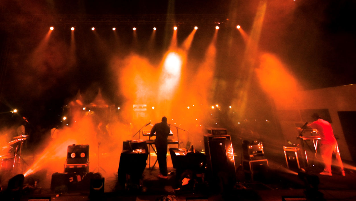 Music performance image 14