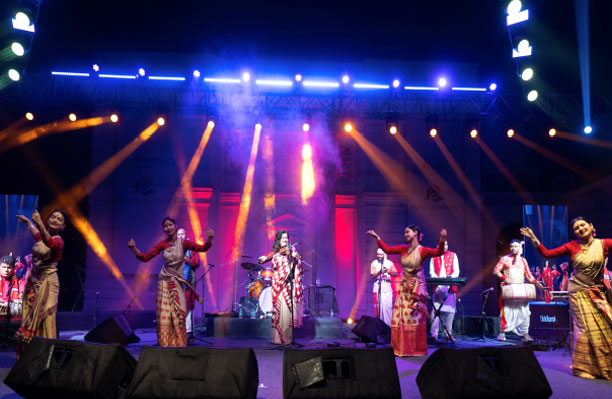 Performance moment 9